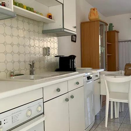 Maison 3 A Louer Pour Les Grau Du Roi لو غراو دو روا